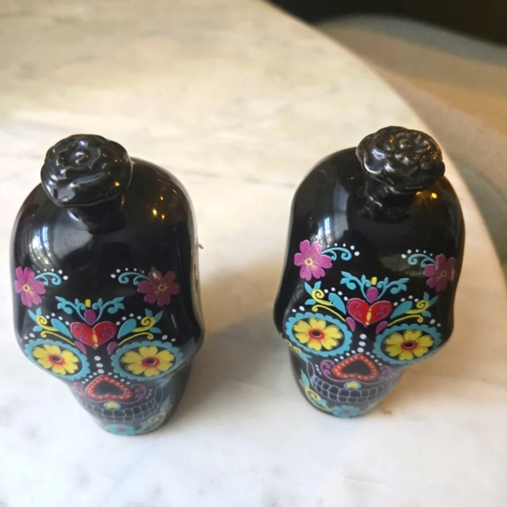 Day of the Dead Skull Salt & Pepper Shakers Set – Colorful Floral Design